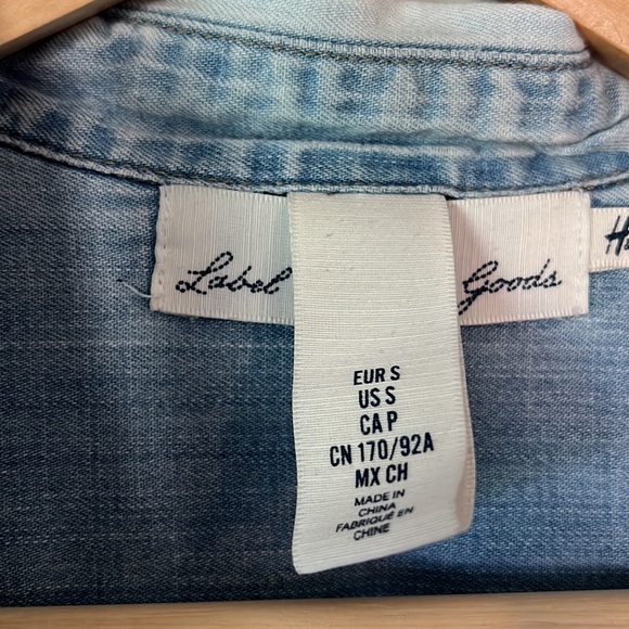 Men’s Jean button up shirt - Picture 2 of 5